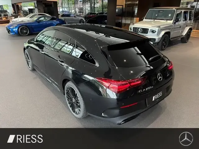 Mercedes-Benz CLA 250
