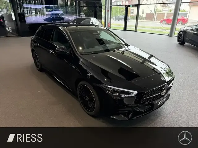 Mercedes-Benz CLA 250