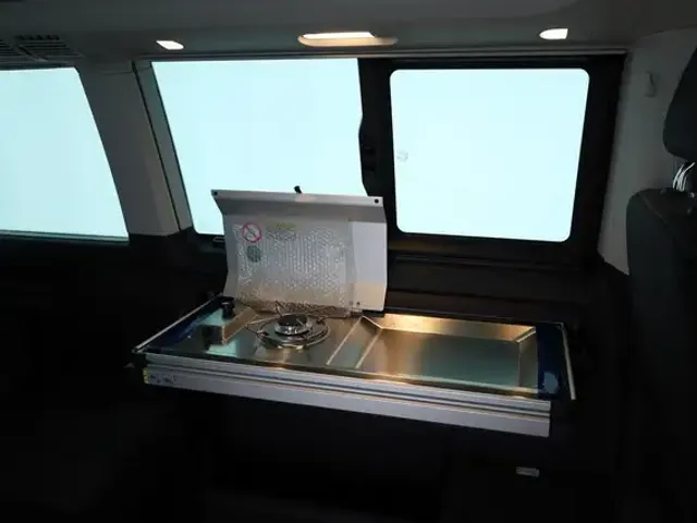 Volkswagen T6.1 California