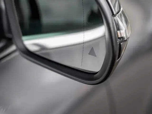 Mercedes-Benz EQA 300
