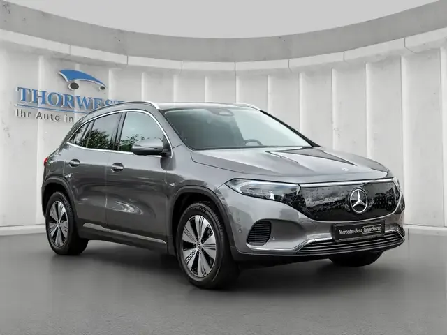 Mercedes-Benz EQA 300