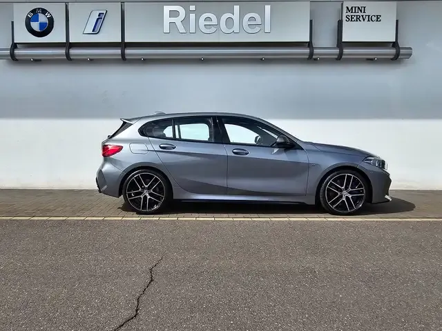 BMW 135