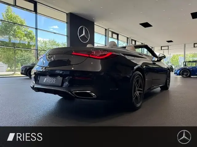 Mercedes-Benz CLE 200