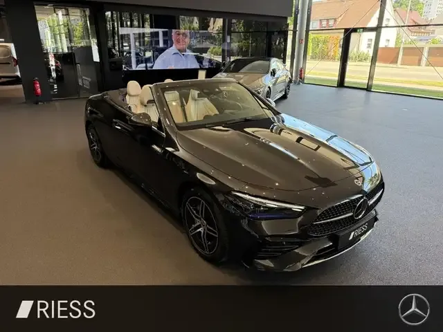 Mercedes-Benz CLE 200