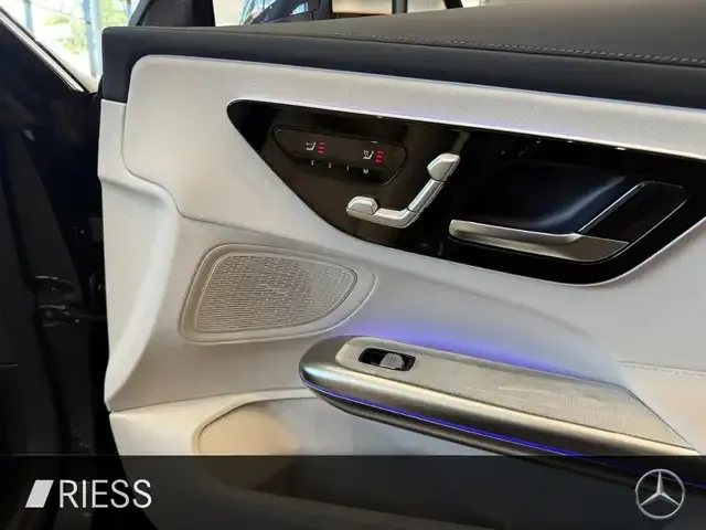 Mercedes-Benz CLE 200