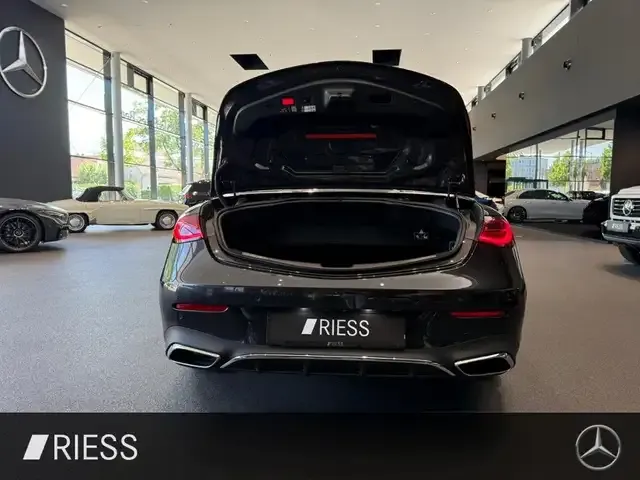 Mercedes-Benz CLE 200