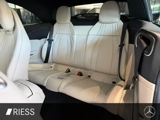 Mercedes-Benz CLE 200