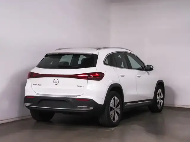 Mercedes-Benz EQA 300