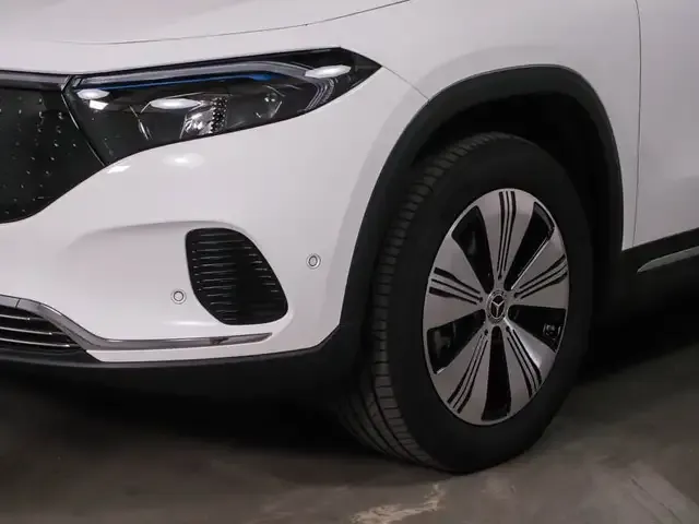 Mercedes-Benz EQA 300