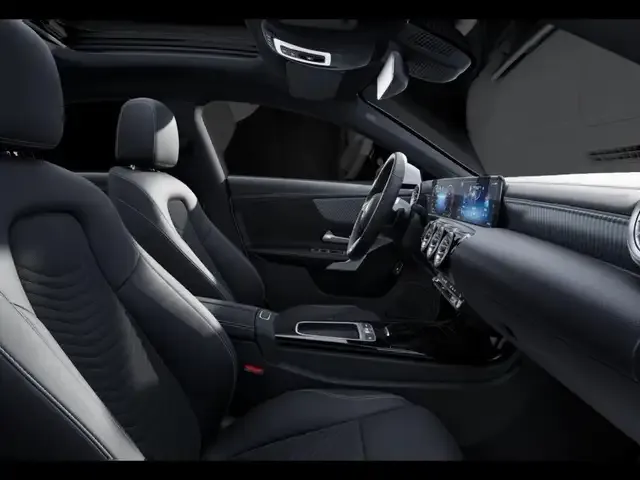Mercedes-Benz CLA 180
