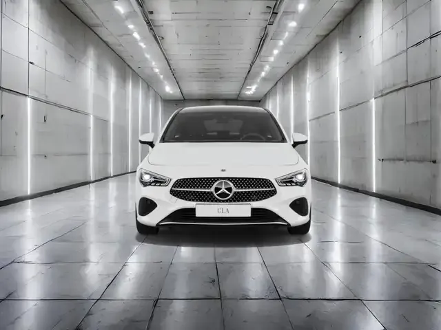 Mercedes-Benz CLA 180