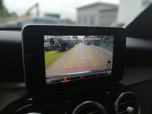 Mercedes-Benz GLC 250