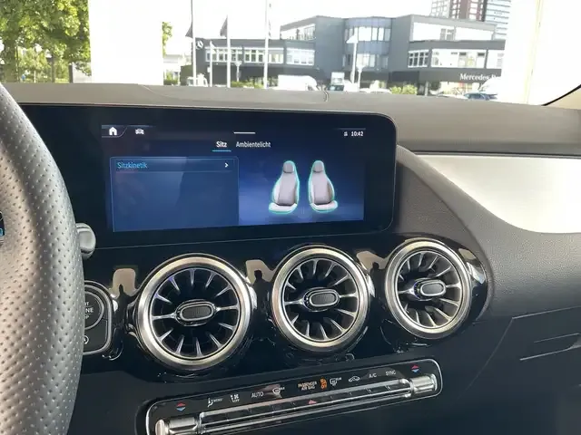 Mercedes-Benz B 250