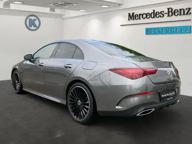 Mercedes-Benz CLA 220