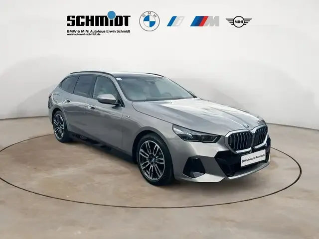 BMW i5
