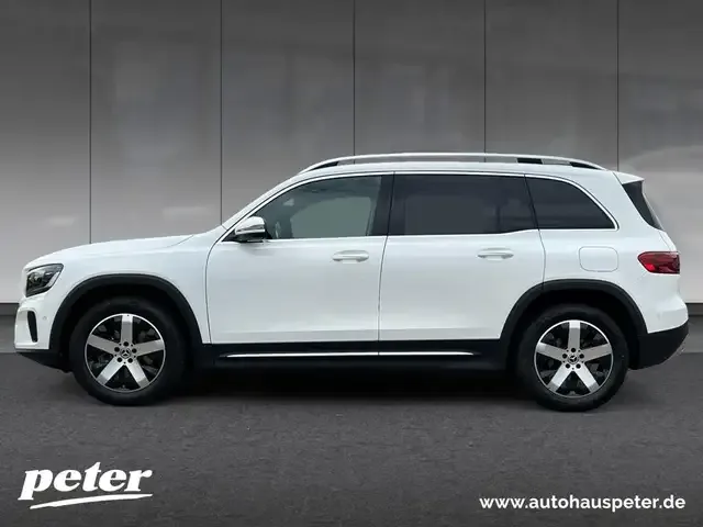 Mercedes-Benz GLB 200