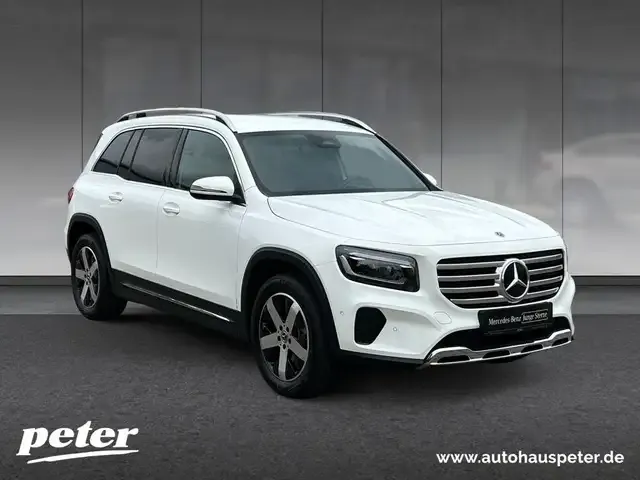 Mercedes-Benz GLB 200