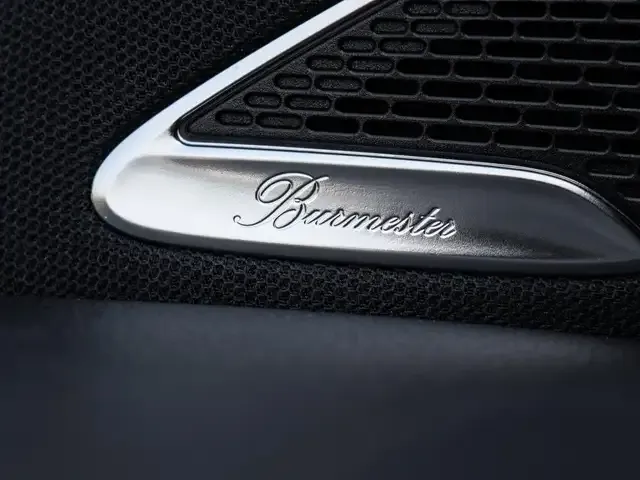Mercedes-Benz B 220
