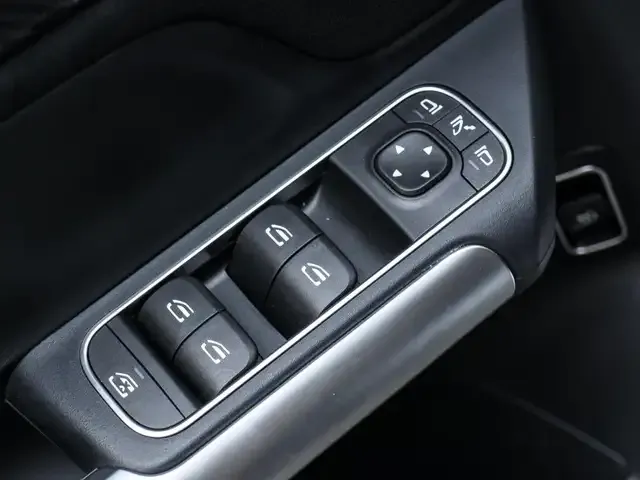 Mercedes-Benz B 220