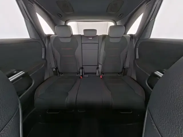 Mercedes-Benz B 220