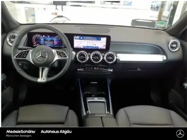 Mercedes-Benz GLB 200