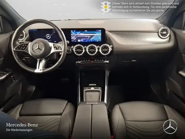 Mercedes-Benz EQA 300