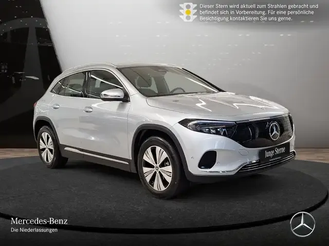 Mercedes-Benz EQA 300