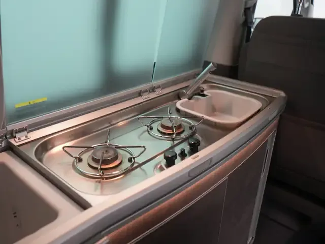 Volkswagen T6.1 California