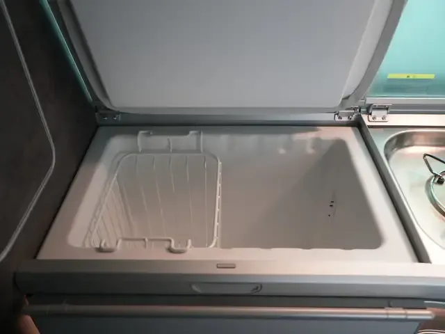 Volkswagen T6.1 California