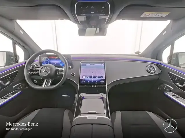 Mercedes-Benz EQE SUV