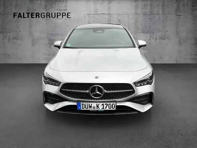 Mercedes-Benz CLA 200