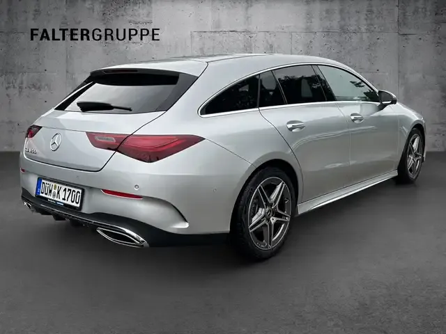 Mercedes-Benz CLA 200