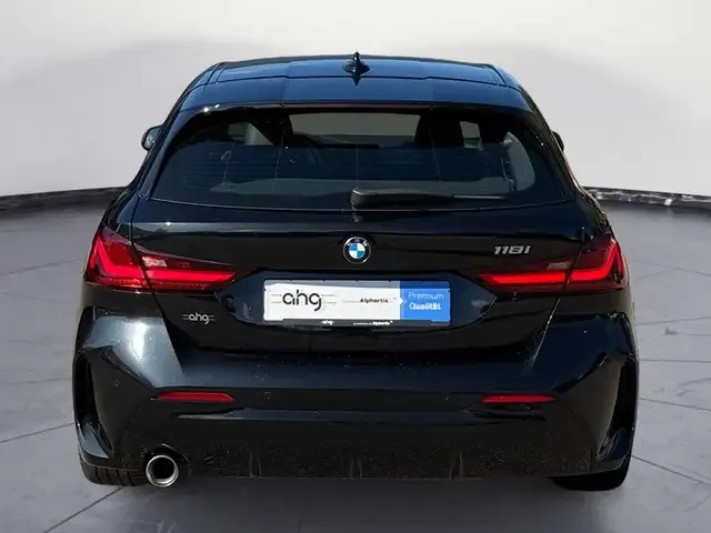 BMW 118