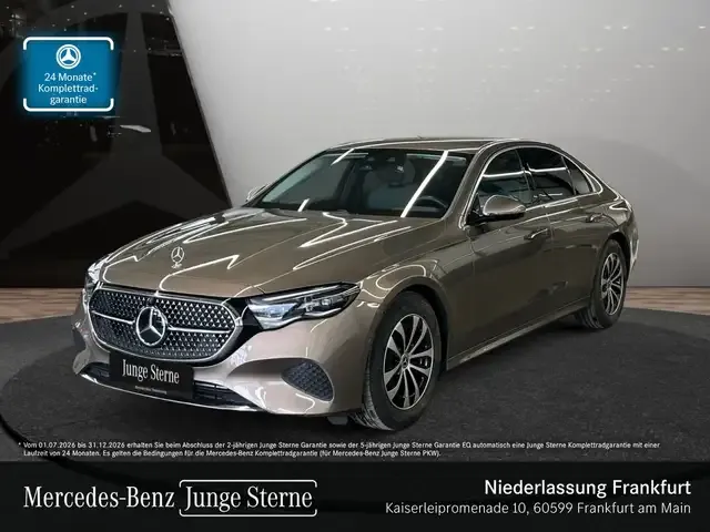 Mercedes-Benz E 220