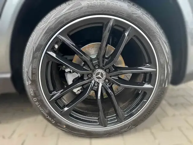 Mercedes-Benz GLS 450