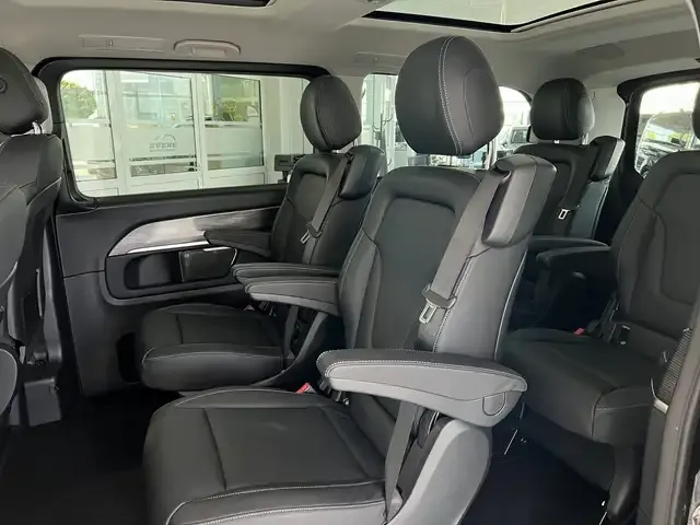 Mercedes-Benz V 250