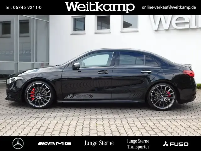 Mercedes-Benz A 35 AMG