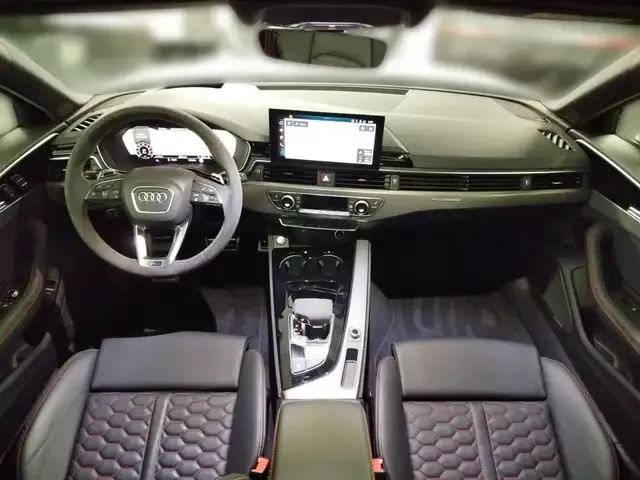 Audi RS4