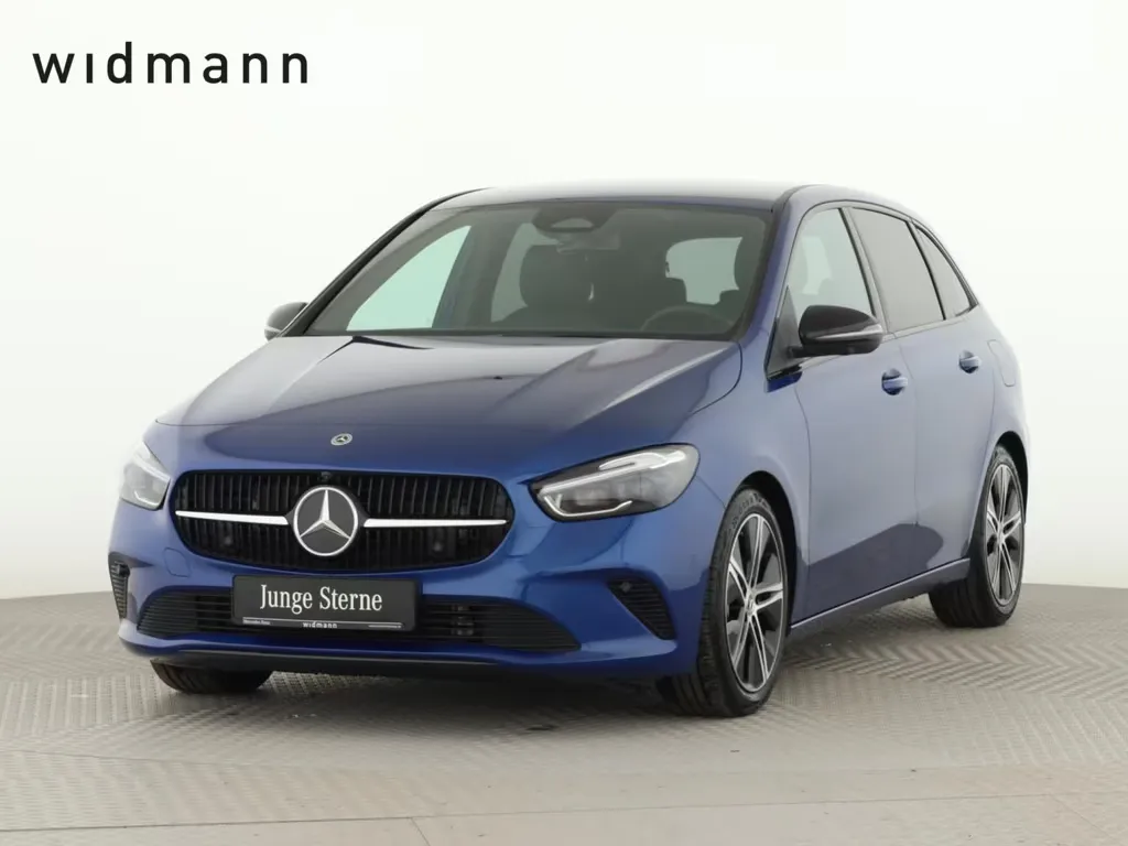 Mercedes-Benz B 220