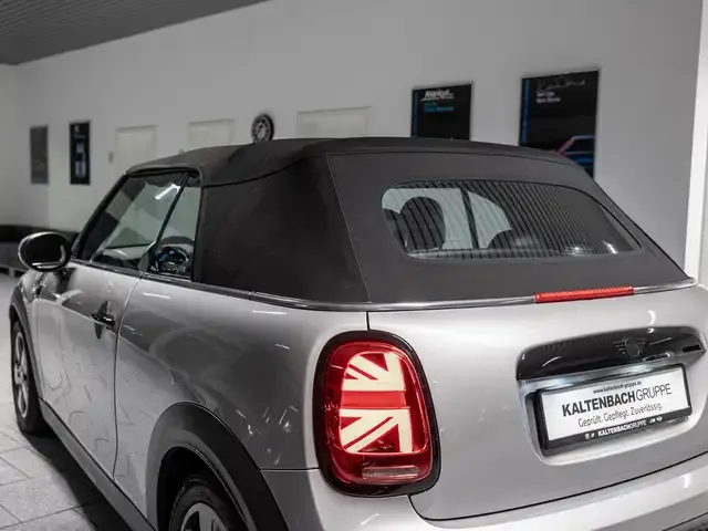 MINI Cooper S Cabrio