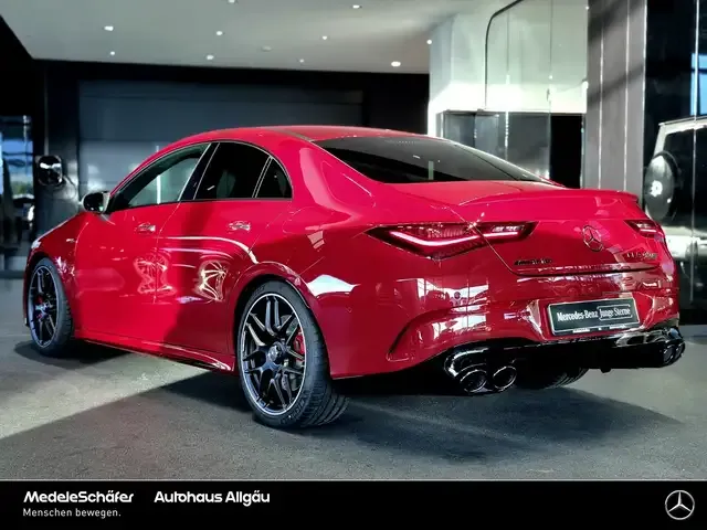 Mercedes-Benz CLA 45 AMG
