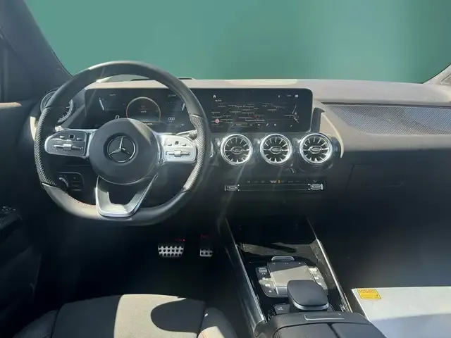 Mercedes-Benz GLA 35 AMG