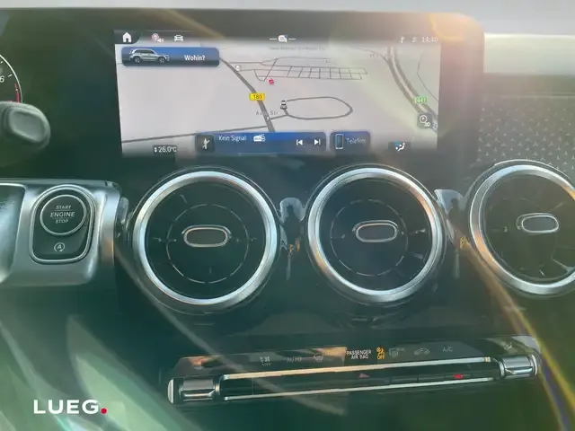 Mercedes-Benz GLB 180