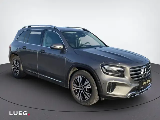 Mercedes-Benz GLB 180