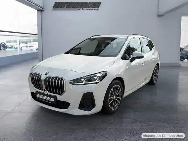 BMW 220
