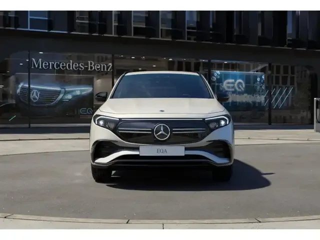 Mercedes-Benz EQA 250