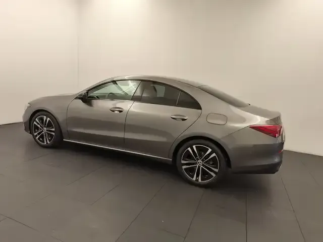 Mercedes-Benz CLA 180