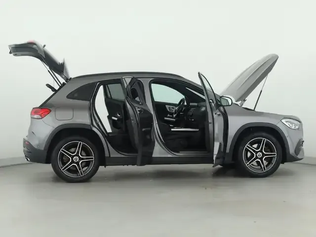 Mercedes-Benz GLA 250