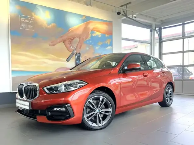 BMW 118