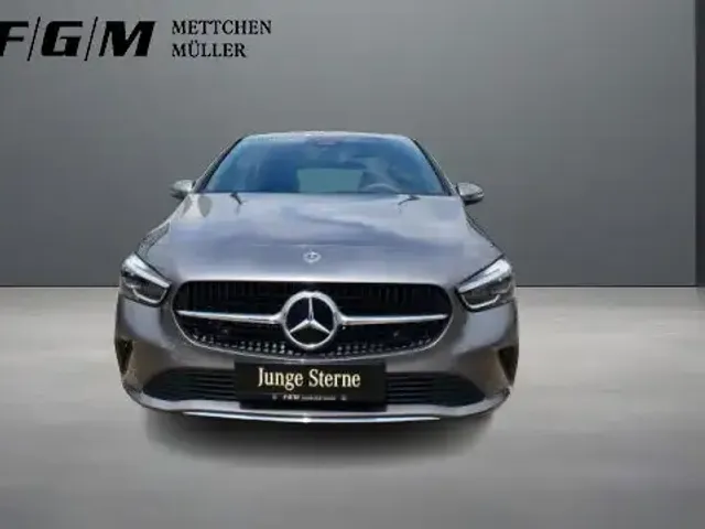 Mercedes-Benz B 250